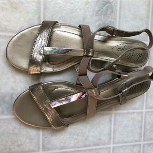 Dex Flex Gold Bar Stretchy Strap Wedge Sandals